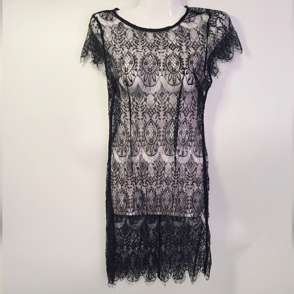 MinkPink stylish Black Lace Overlay Dress size‎ small S